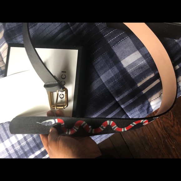 Authentic GUCCI BELT fits sz 31-36 - Picture 3 of 8